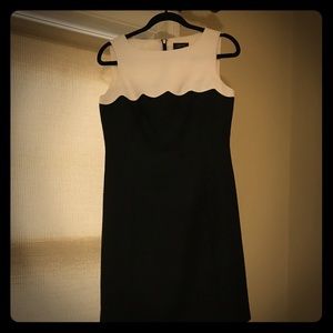 Tahari asl shift dress.